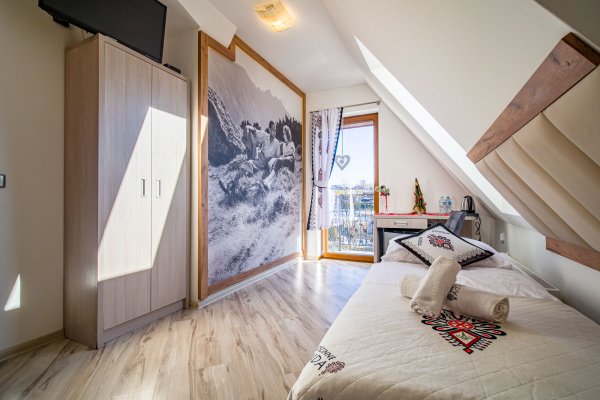 /images/card/2025/12/p1366144-hdr.jpg - Pokoje i Restauracja Harenda - Noclegi Zakopane